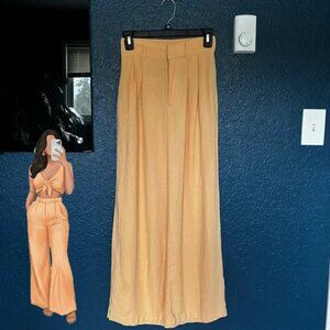 Abercrombie & Fitch Wide-Leg Pants in Peach
